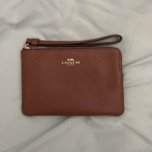 brown coach wristlet
